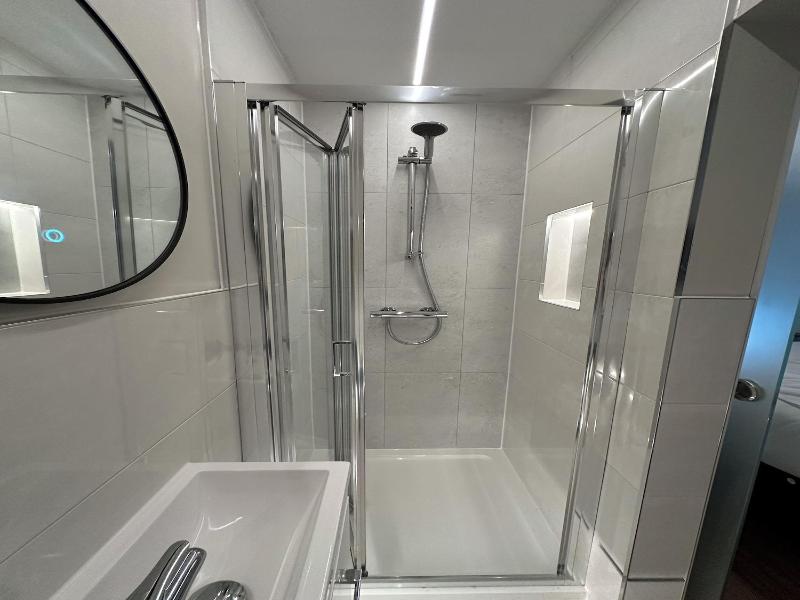 Buckingham Guest House For Contractors image