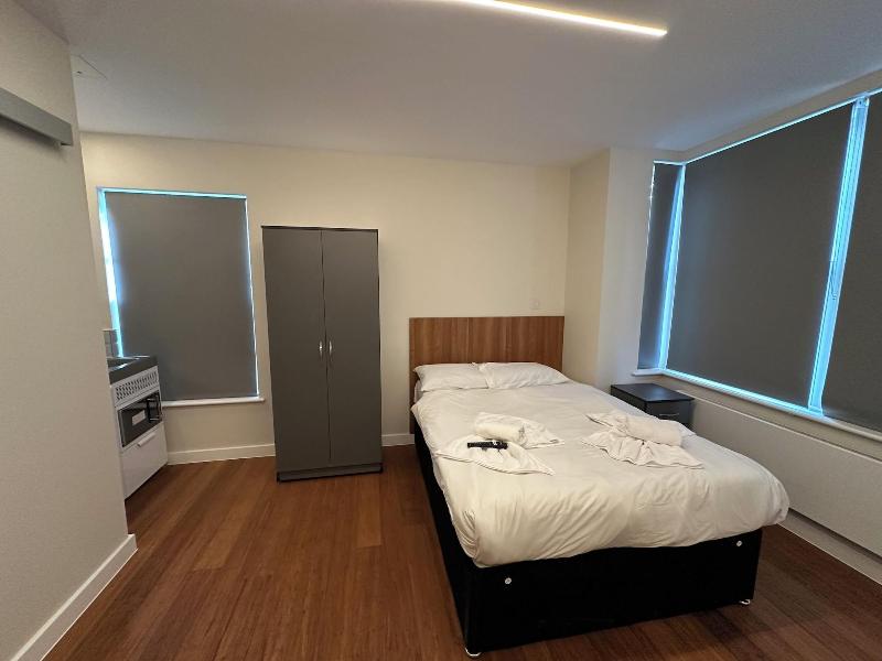 Buckingham Guest House For Contractors image