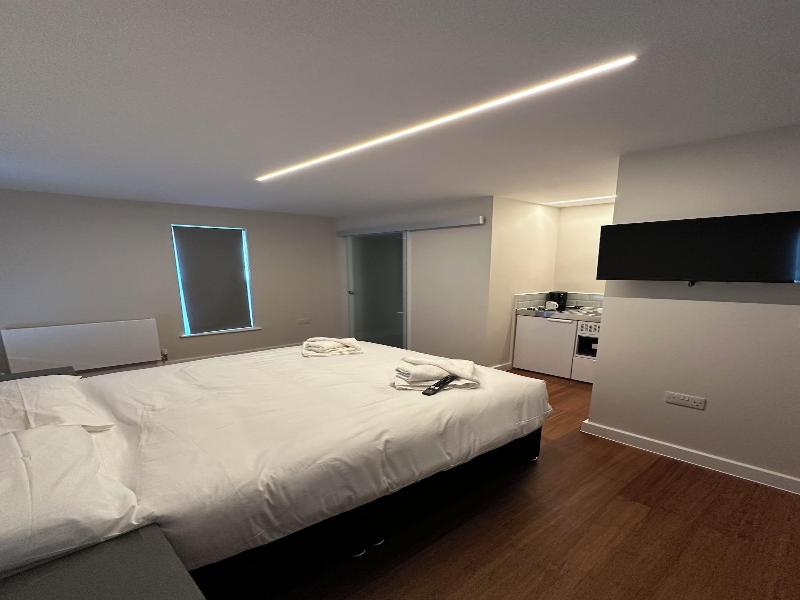 Buckingham Guest House For Contractors image