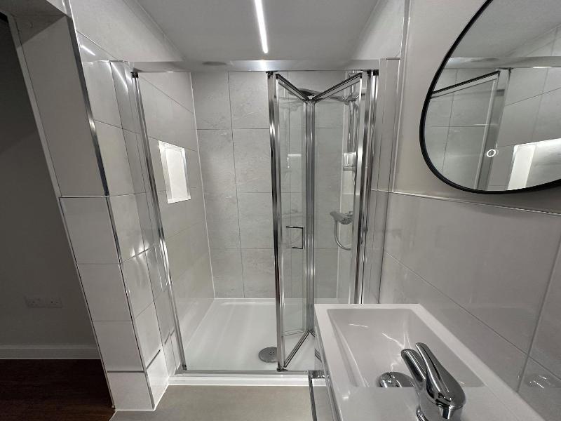 Buckingham Guest House For Contractors image