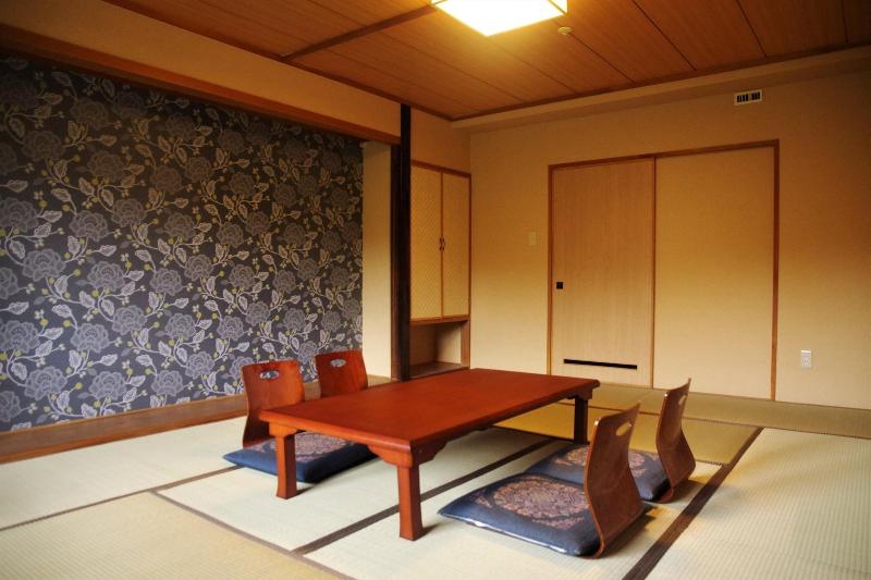 K S House Hokkaido Asahidake Onsen Hostel image