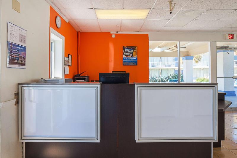 Motel 6 Tifton Ga image