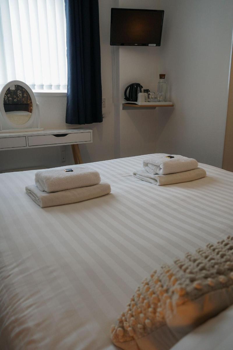 The Sandpiper Guest House image