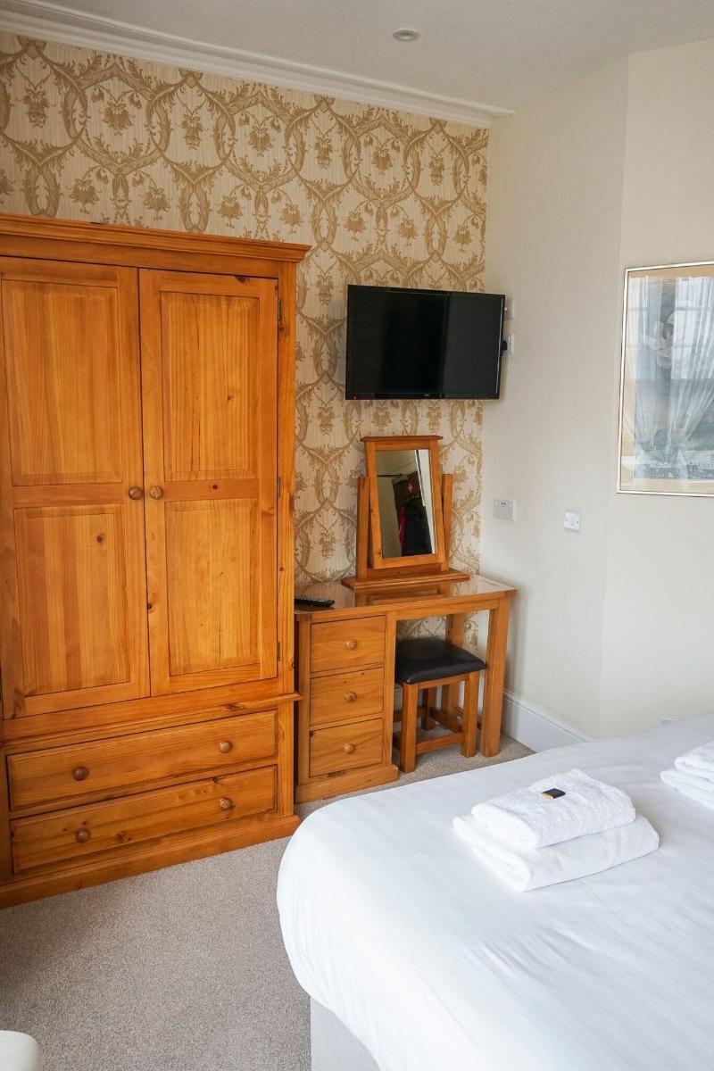 The Sandpiper Guest House image