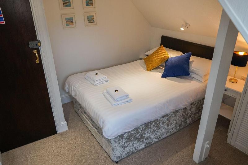 The Sandpiper Guest House image
