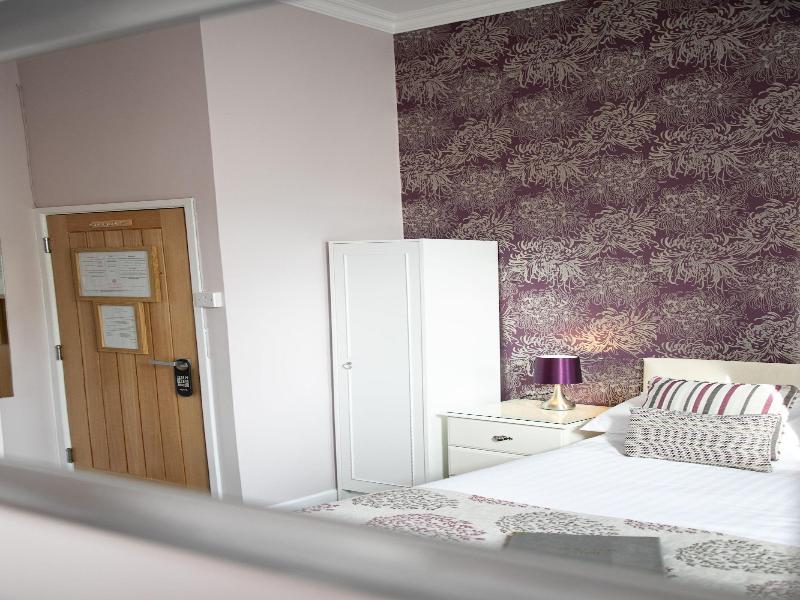 Trelawney Hotel image