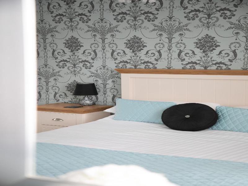 Trelawney Hotel image