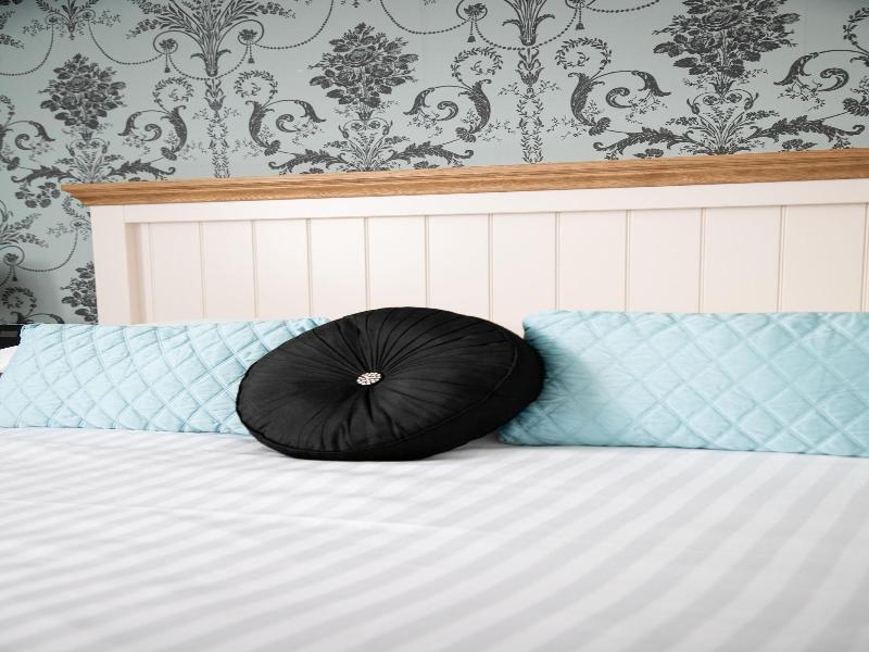 Trelawney Hotel image