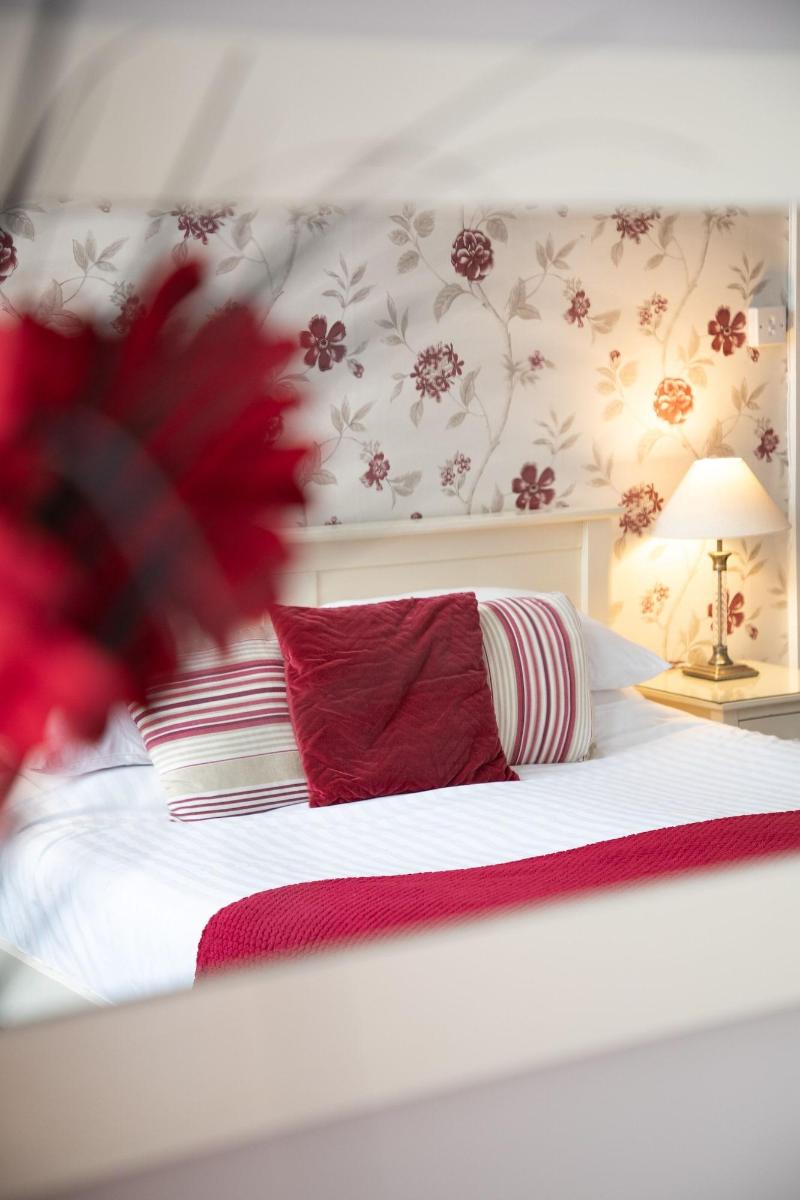 Trelawney Hotel image