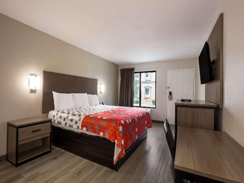 Americas Best Value Inn Suites Mobile image