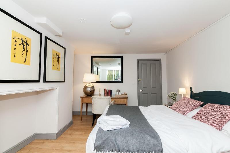 Townhouse No 12 image