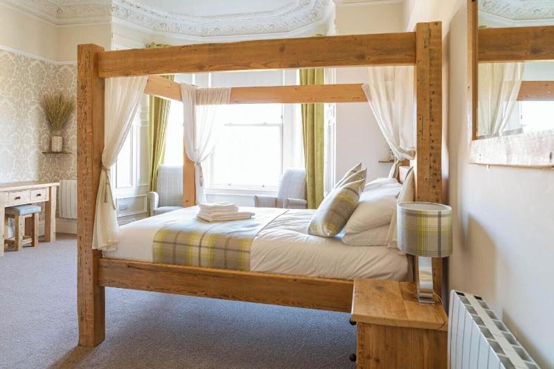 18 Craigmillar Park Guest House image