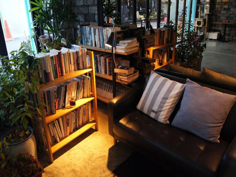 Backpackers In Yeosu Hostel image