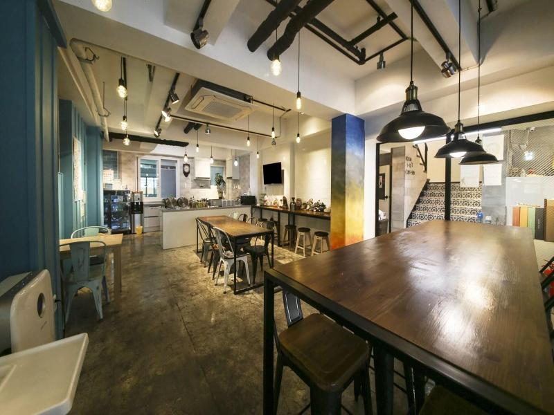Backpackers In Yeosu Hostel image