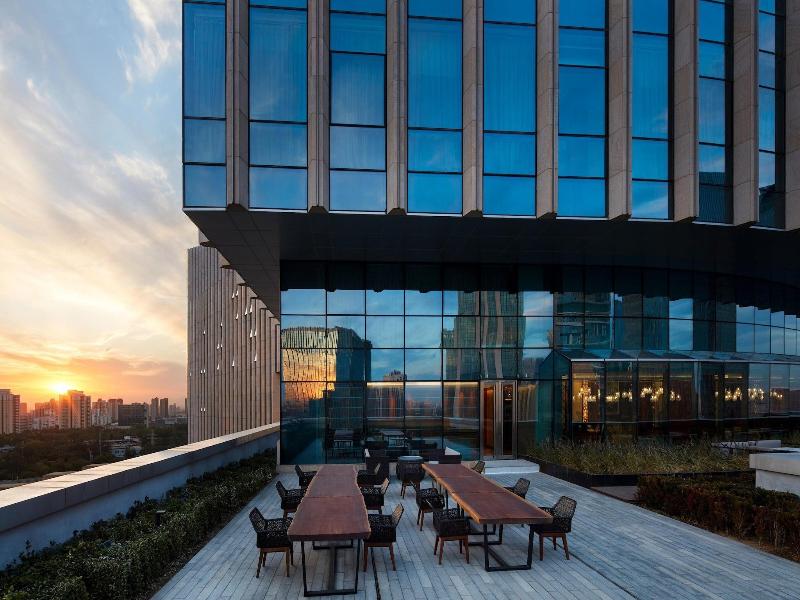 Sheraton Beijing Lize Hotel image