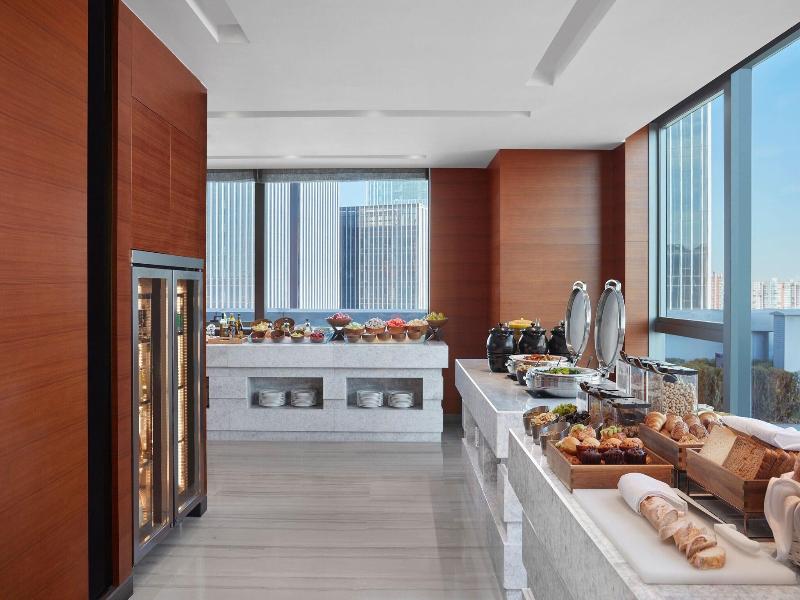 Sheraton Beijing Lize Hotel image