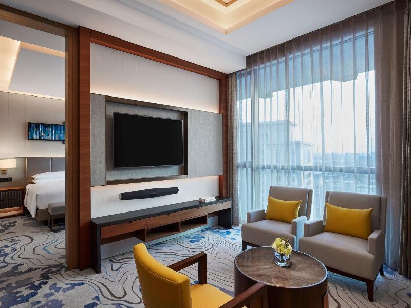 Sheraton Beijing Lize Hotel image