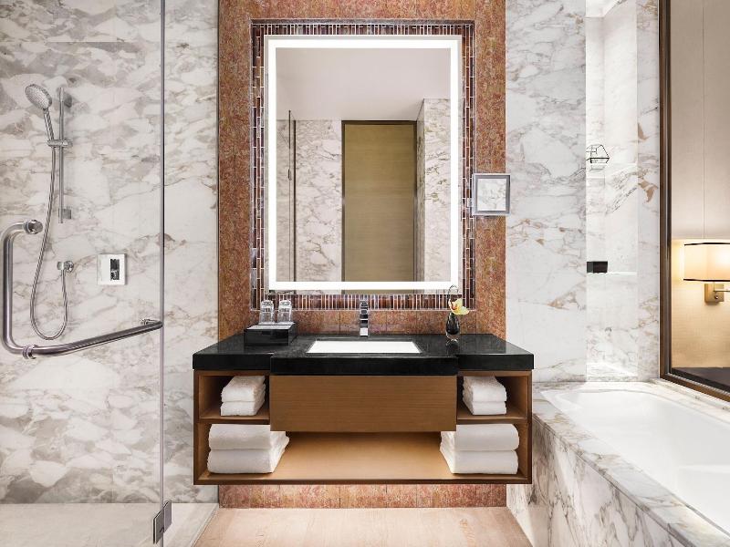 Sheraton Beijing Lize Hotel image
