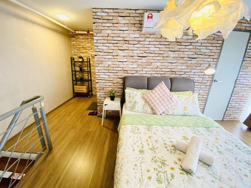 Chrisenbel Suites Pinnacle Pj image