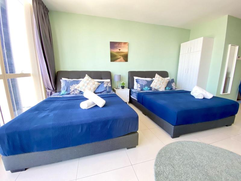 Chrisenbel Suites Pinnacle Pj image