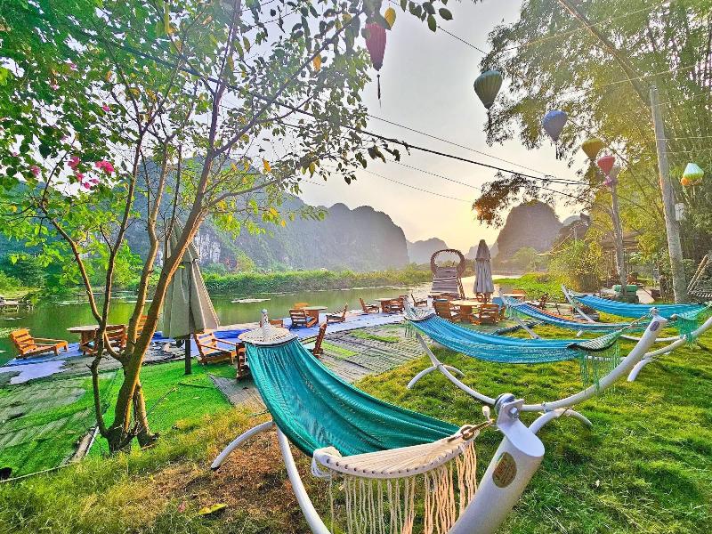 Quoc Khanh Bamboo Homestay image