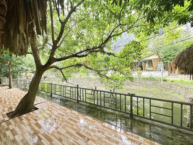 Quoc Khanh Bamboo Homestay image