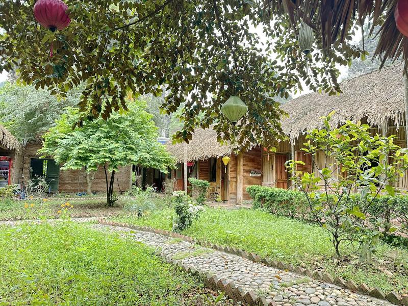 Quoc Khanh Bamboo Homestay image