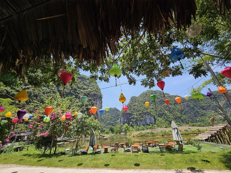 Quoc Khanh Bamboo Homestay image