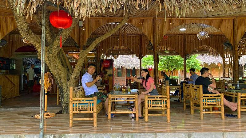 Quoc Khanh Bamboo Homestay image