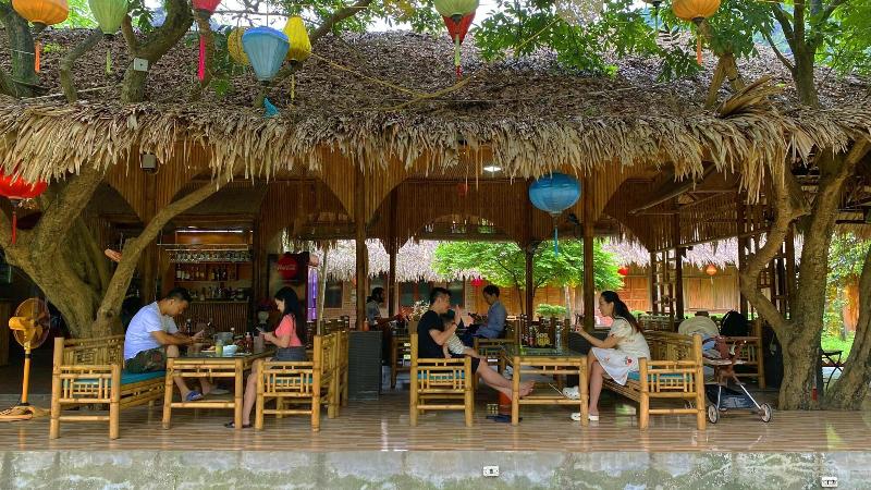 Quoc Khanh Bamboo Homestay image