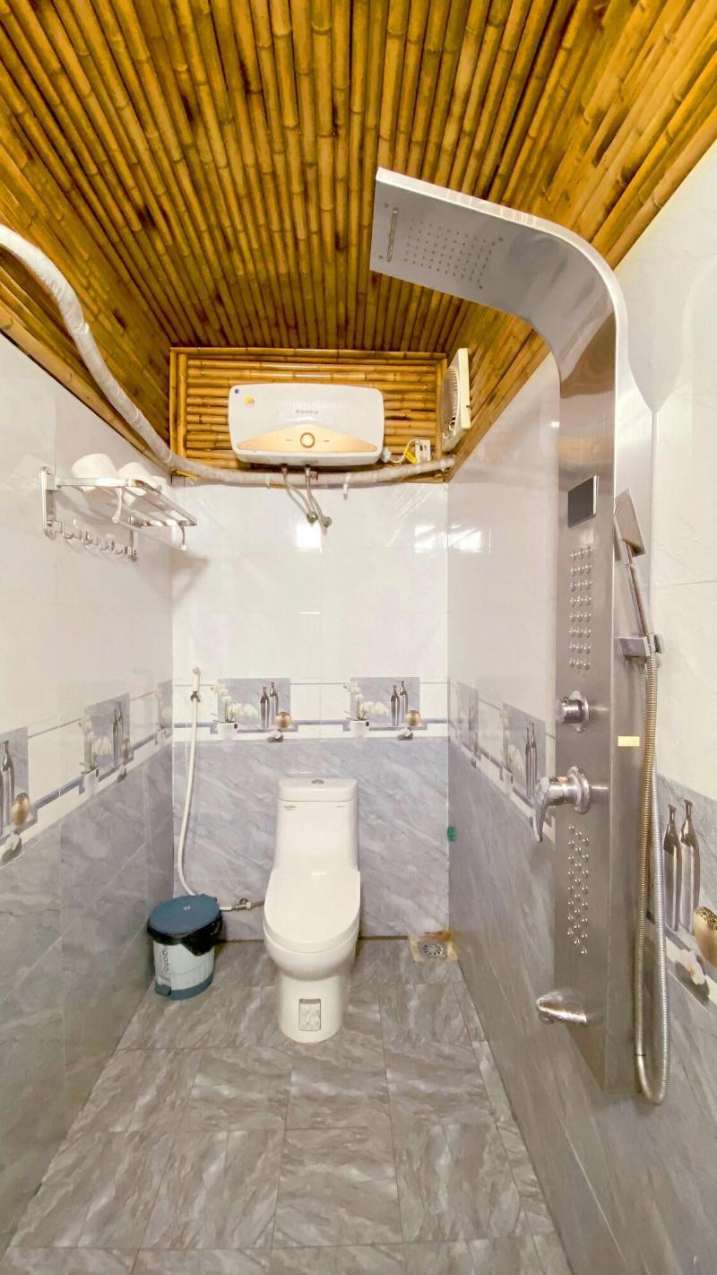 Quoc Khanh Bamboo Homestay image