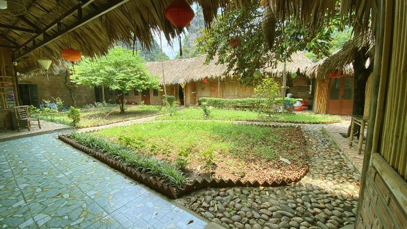 Quoc Khanh Bamboo Homestay image