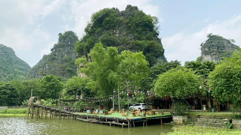 Quoc Khanh Bamboo Homestay image