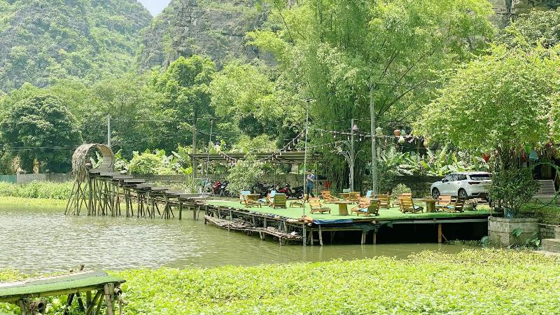 Quoc Khanh Bamboo Homestay image