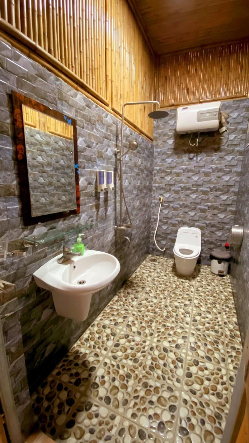 Quoc Khanh Bamboo Homestay image