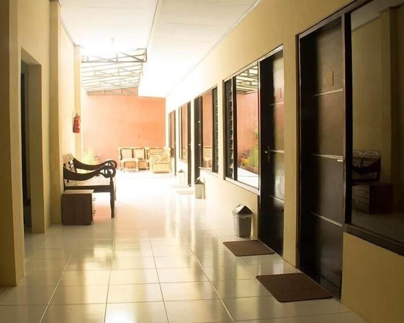RedDoorz near Danurejan Malioboro image