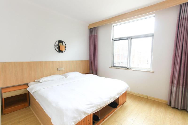 Wuyishan City Chun Hui Traders Hotel image