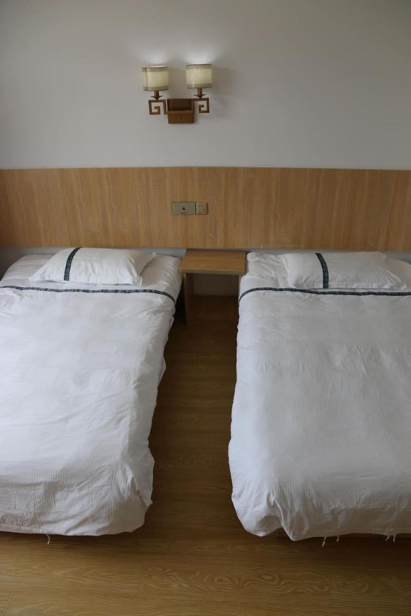 Wuyishan City Chun Hui Traders Hotel image
