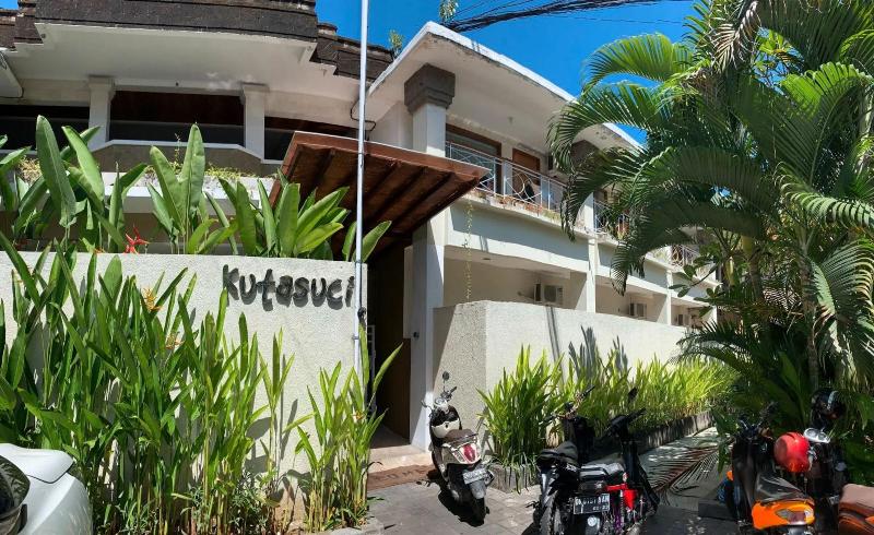 Kuta Suci Beach Hotel image