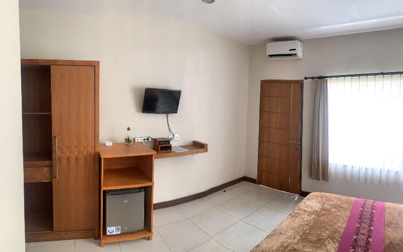 Kuta Suci Beach Hotel image