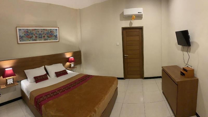 Kuta Suci Beach Hotel image