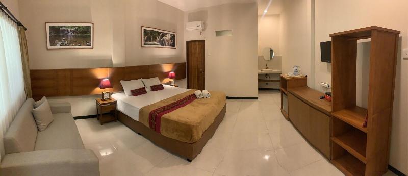Kuta Suci Beach Hotel image