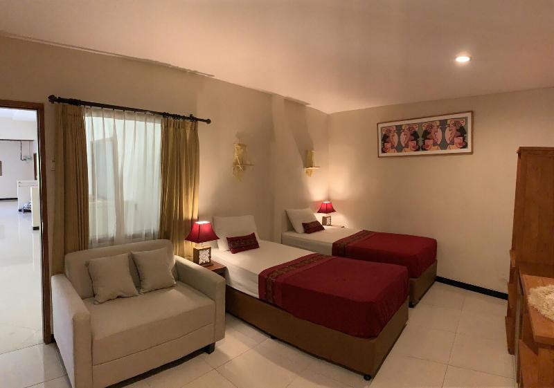 Kuta Suci Beach Hotel image