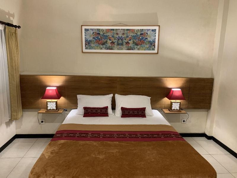 Kuta Suci Beach Hotel image