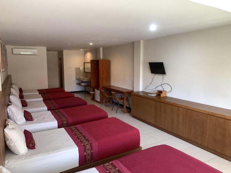 Kuta Suci Beach Hotel image