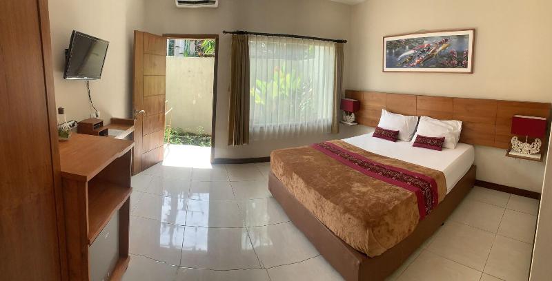 Kuta Suci Beach Hotel image