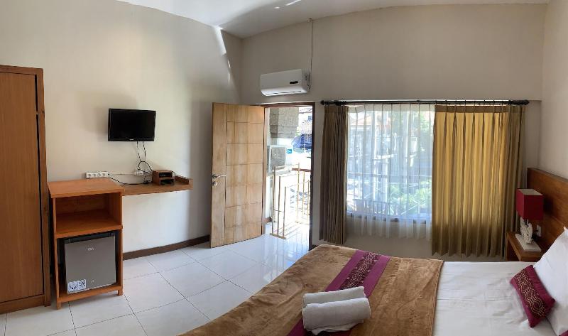 Kuta Suci Beach Hotel image