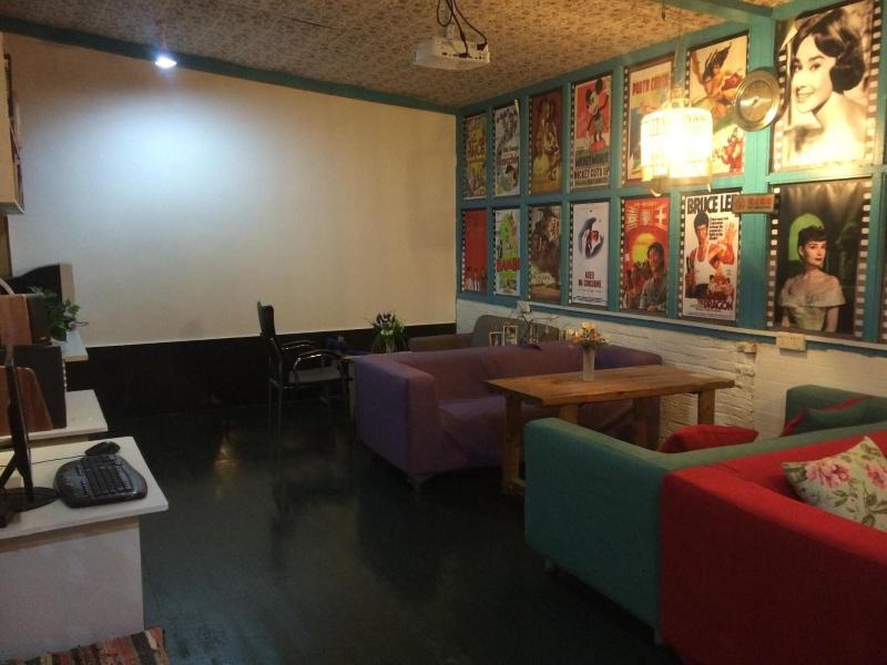 How Flower Hostel Yangshuo