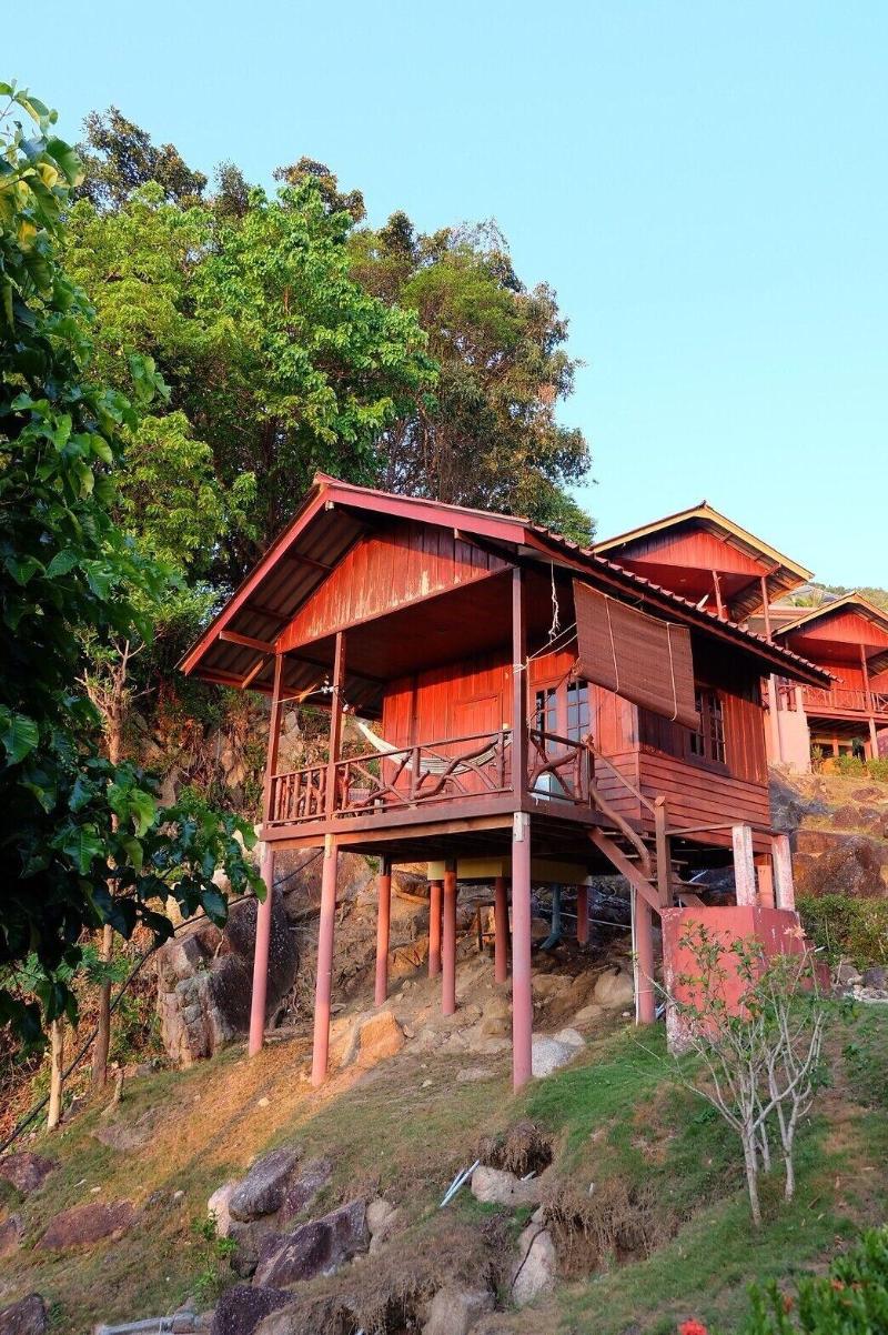 J B Hut Bungalow image