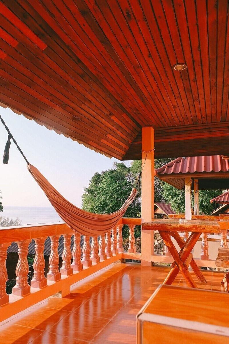 J B Hut Bungalow image